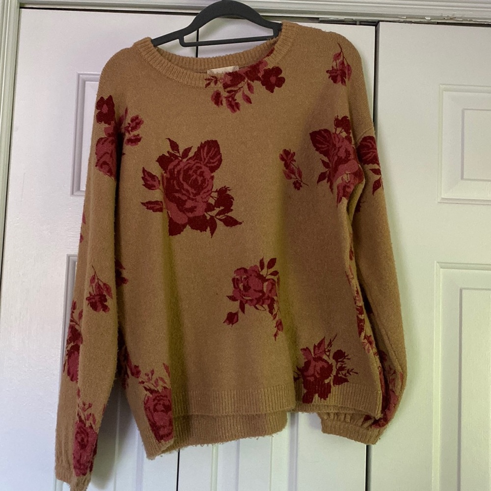 Oversized floral sweater
